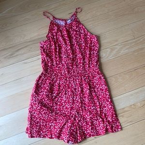 Cute romper with pockets